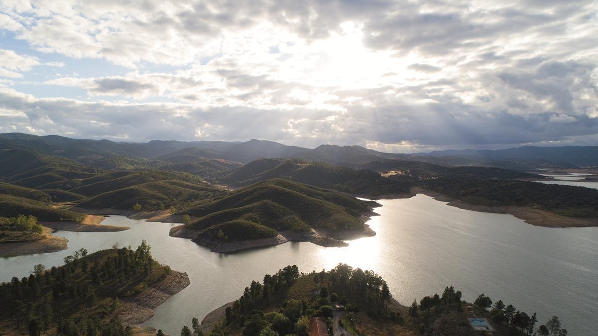 Vistas del embalse de Aracena