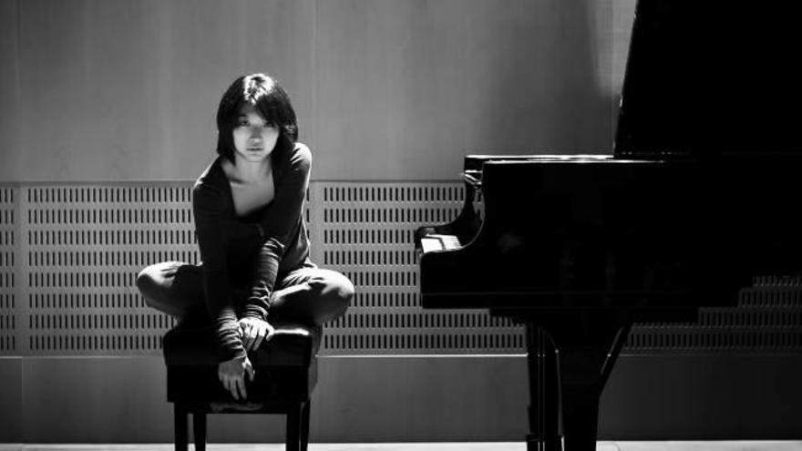 La virtuosa Claire Huangci, en el festival de piano de Teulada