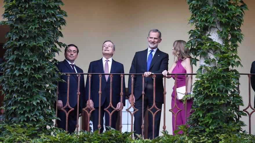 Felipe VI destaca que “Europa se juega su futuro” y que “no caben la inacción o parálisis ni la improvisación irreflexiva”