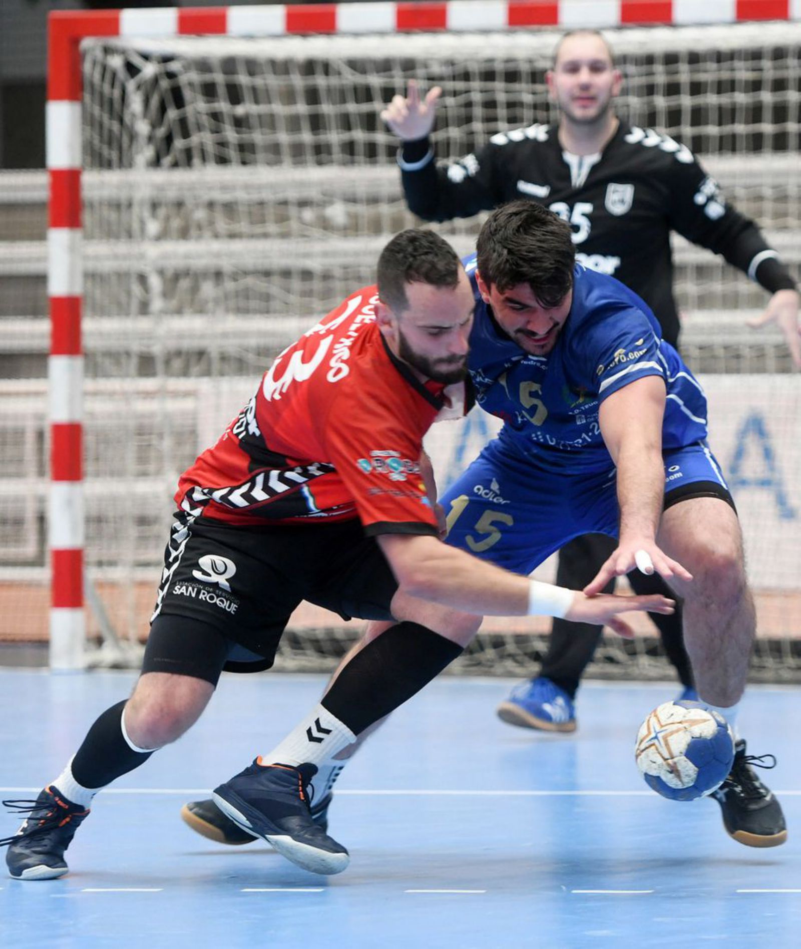 Miguel Trigo, durante un partido ante el Teucro de la pasada temporada.