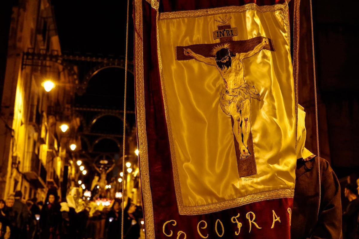 El sentimiento rasga el silencio en Alcoy El sentimiento rasga el silencio en Alcoy