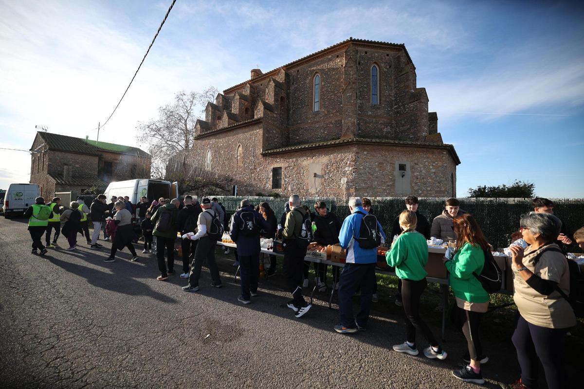 La marcha congregó a vecinos y visitantes en una jornada vinculada a la festividad de Sant Blai.