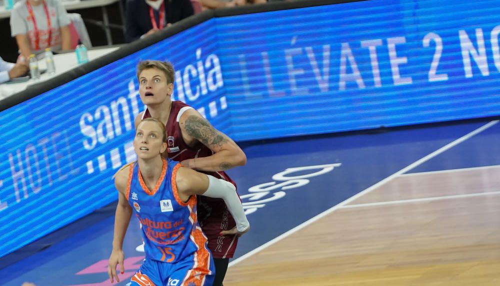 Supercopa Endesa: Lointek Guernika - Valencia Basket