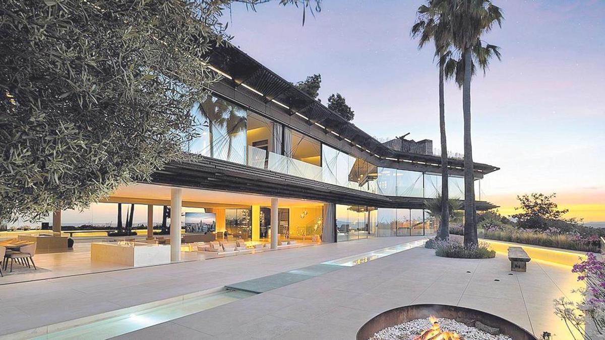 Villa Solitaire, en Son Vida, se vende por 65 millones de euros.