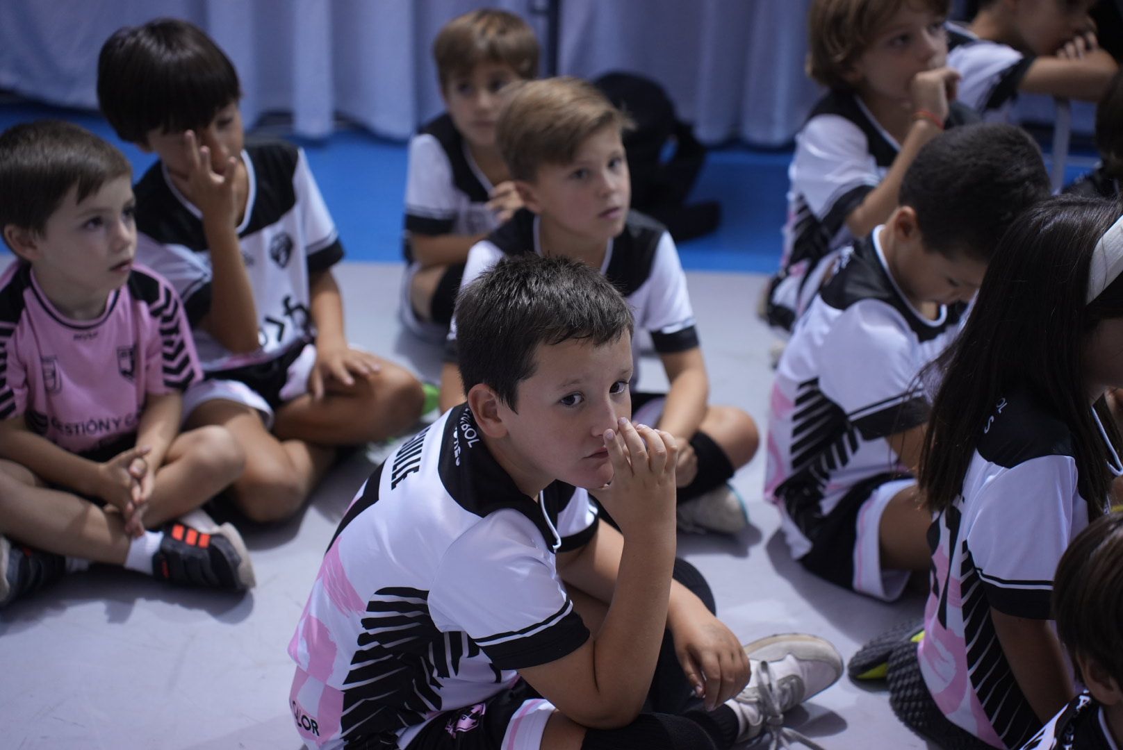 La Escuela de Fútbol Javi Flores da el pistoletazo de salida a su tercera edición