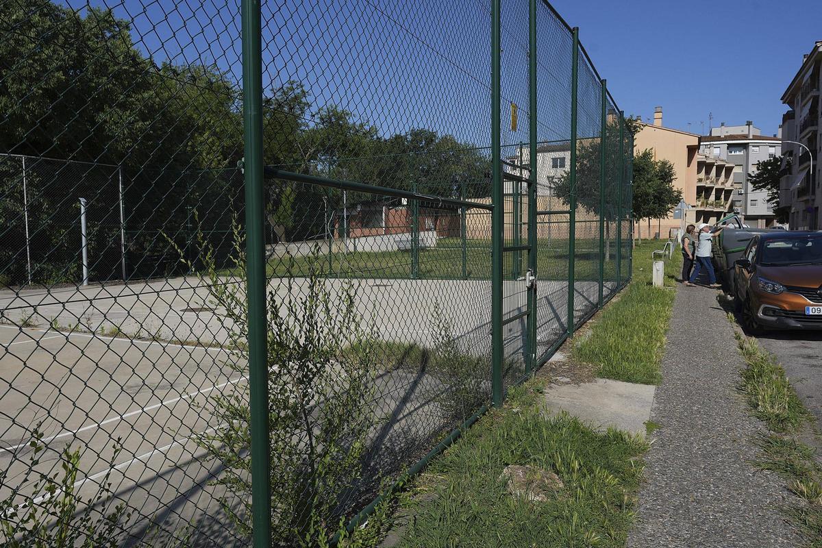 La pista esportiva està tancada des de 2022.