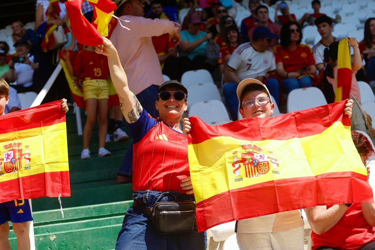 La afición de Córdoba, con la selección española