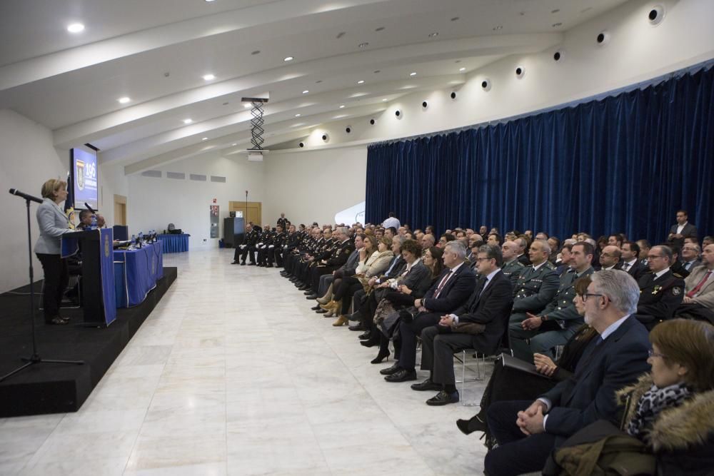 Actos de conmemoración del aniversario de la Policía