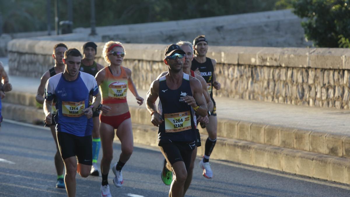 Busca tu foto en la Media Maratón de València