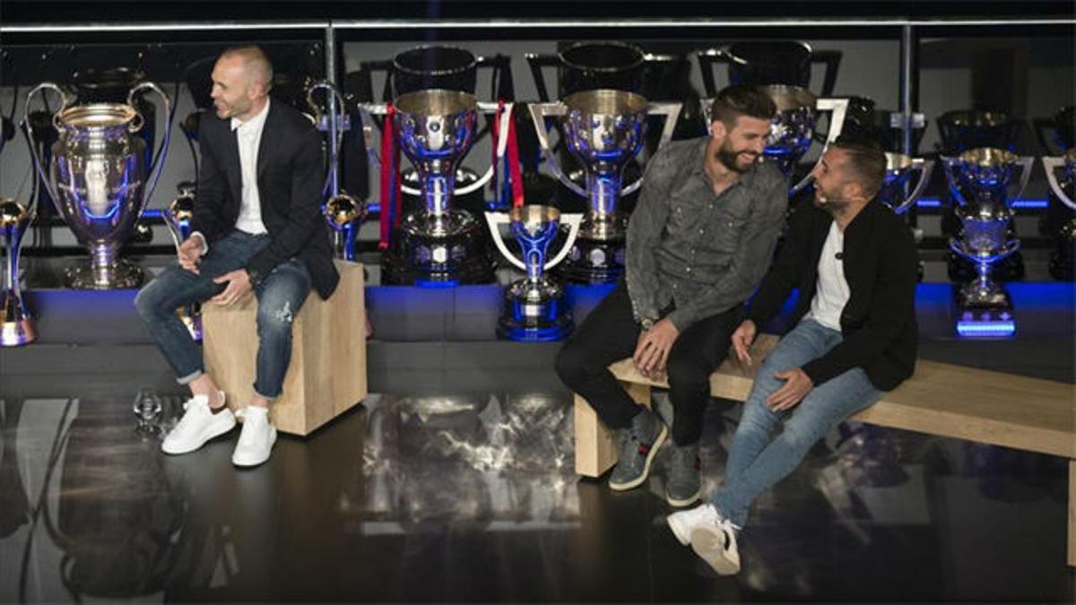 Piqué desvela cómo se enteró del adiós de Iniesta