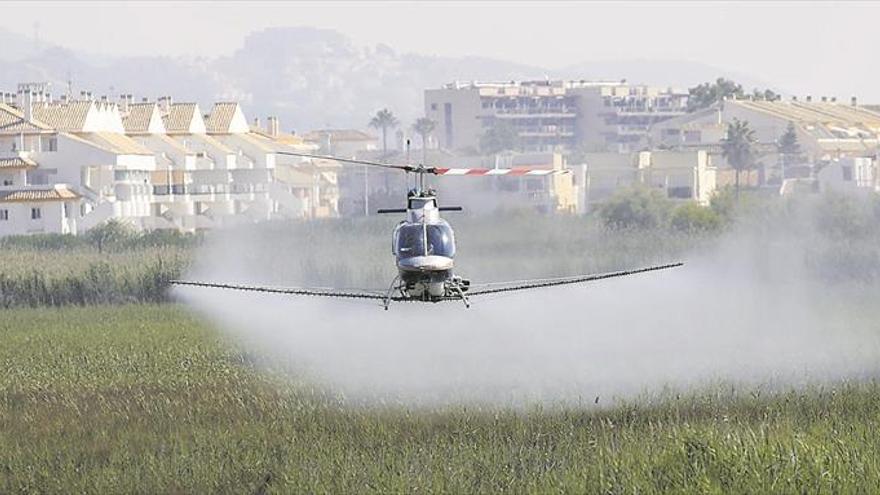 Solo seis municipios tienen permiso para efectuar vuelos antimosquitos