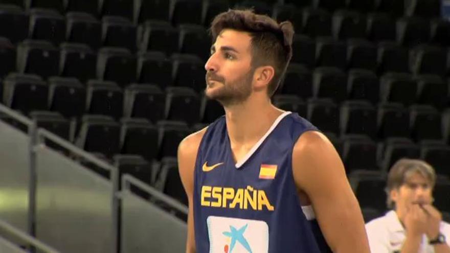 &quot;Idas y venidas&quot; en la puesta a punto de La Roja del baloncesto