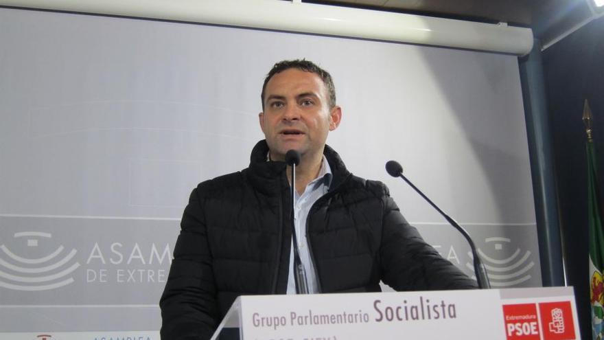 El PSOE afirma que las cuentas para 2017 consolidarán los derechos de los extremeños