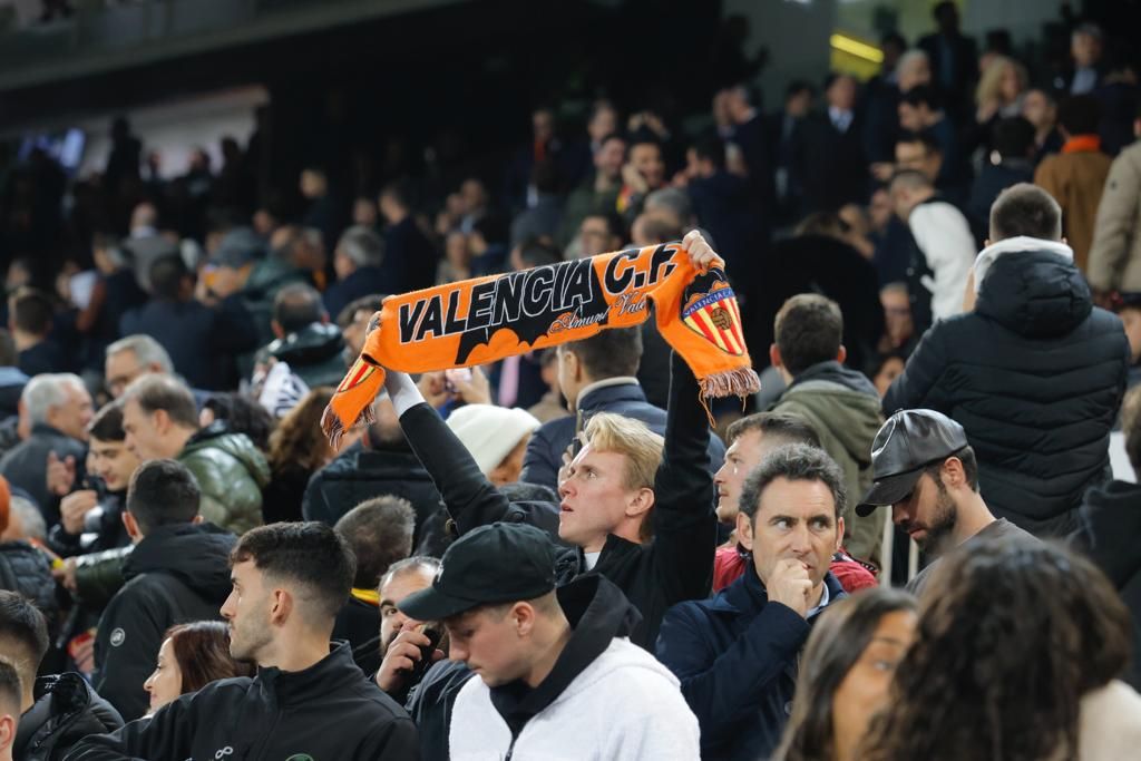 El Valencia CF - Barcelona, en imágenes