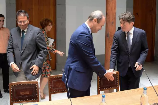 Recepción de comitiva coreana por el alcalde Augusto Hidalgo