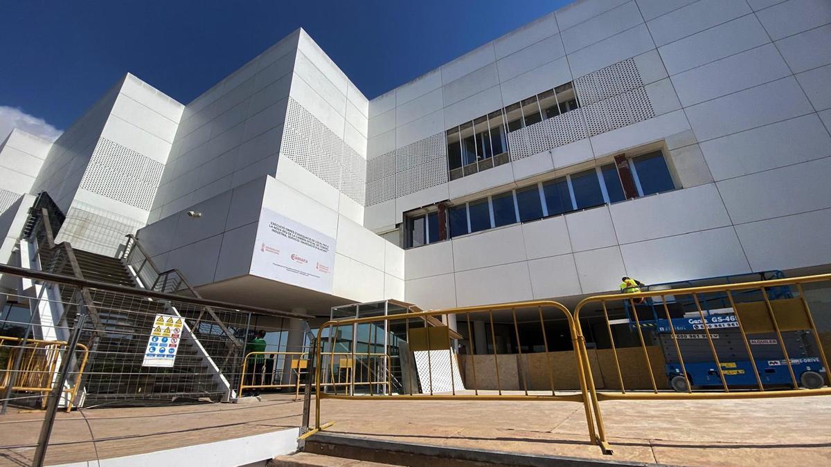 Imagen actual de la nueva sede de la Cámara de Comercio, en Panoramis, en obras.