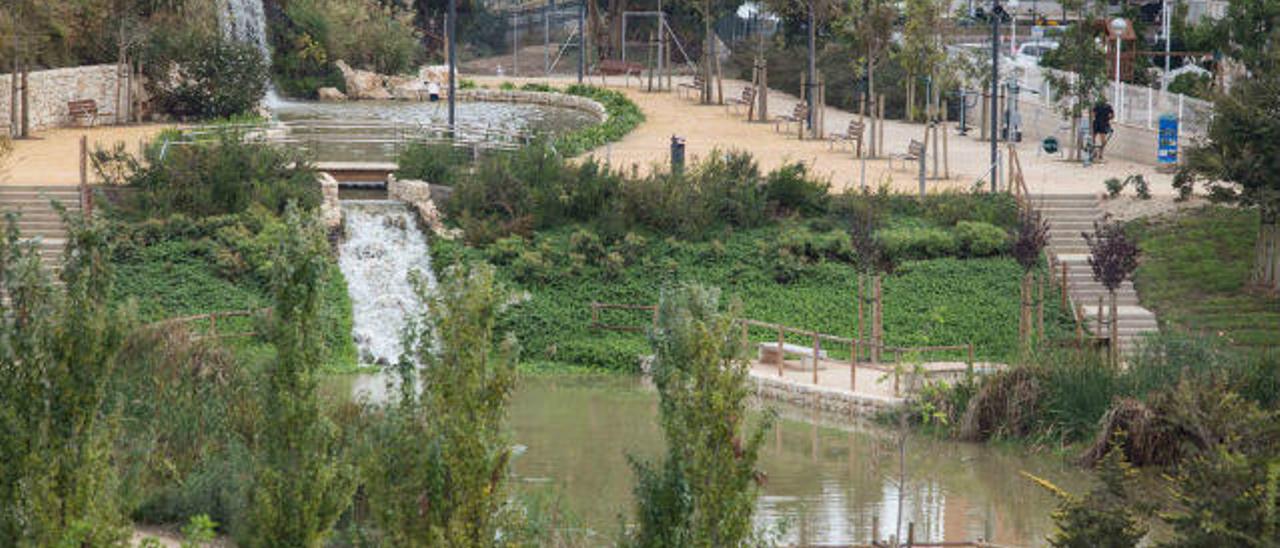 Así quedó el subsuelo de Alicante tras la tormenta de ayer