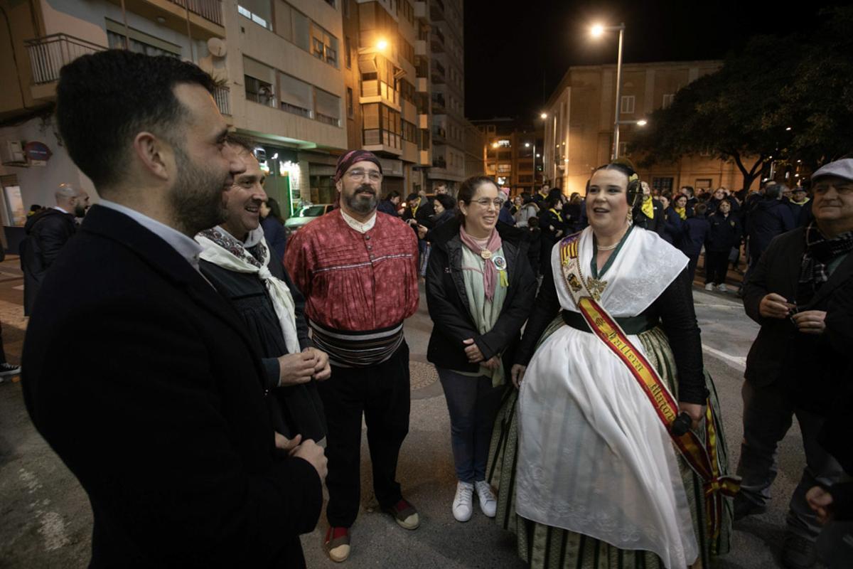 Así es el espectacular alumbrado de la Falla El Romano de Sagunt
