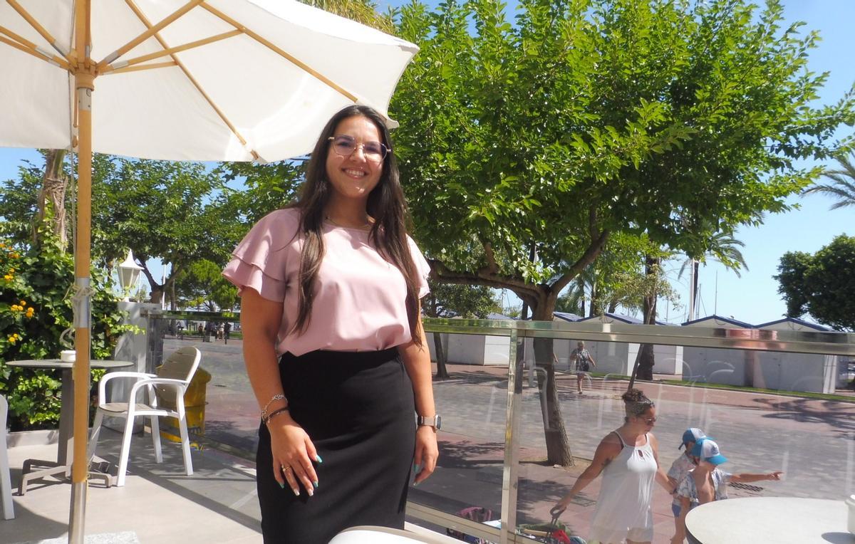 Alba Lueje, jefa de recepción del hotel San Luis.