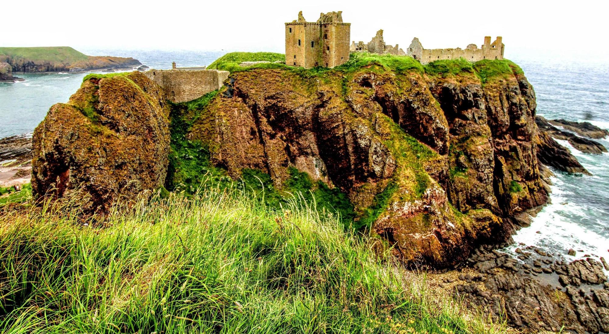 El castillo de Dunnottar domina la costa escocesa