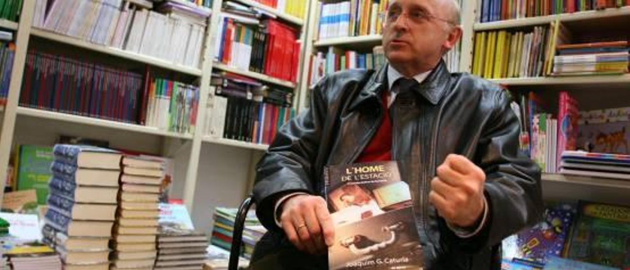 El escritor alicantino y de literatura en valenciano, Joaquim Gonzàlez Caturla.