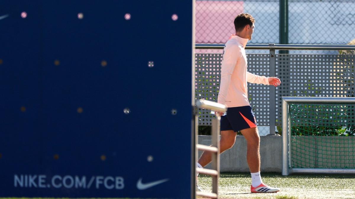Christensen se retiró del entrenamiento previo al Brujas - FC Barcelona