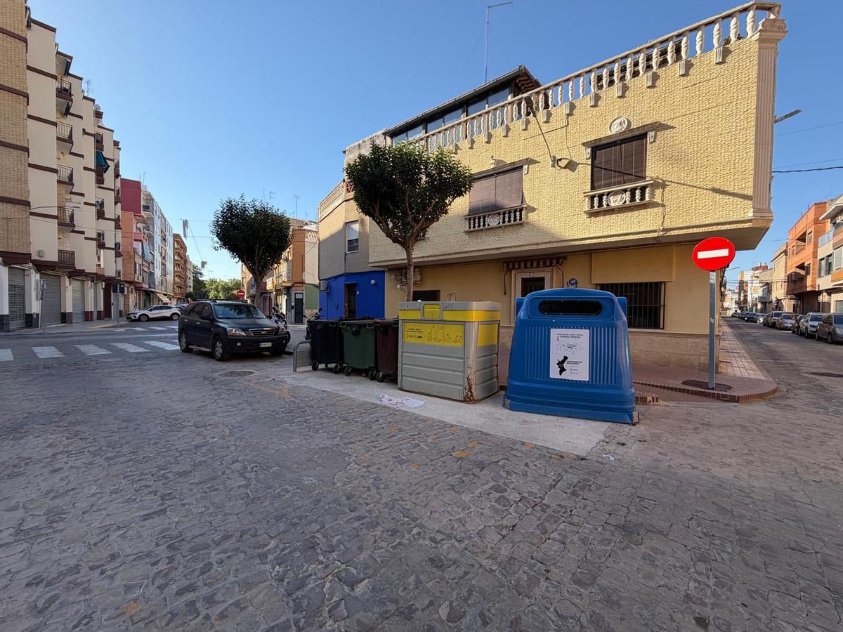 Una zona de contenedores que sustituye a los soterrados.