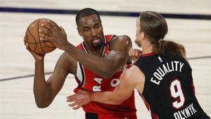 Ibaka, camino de  los Clippers