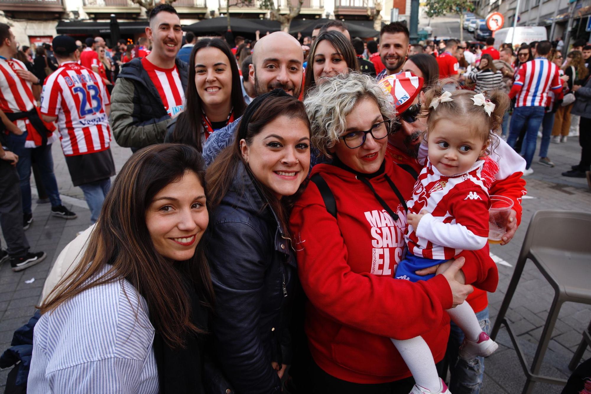 La Mareona del Sporting inunda el centro de Santander