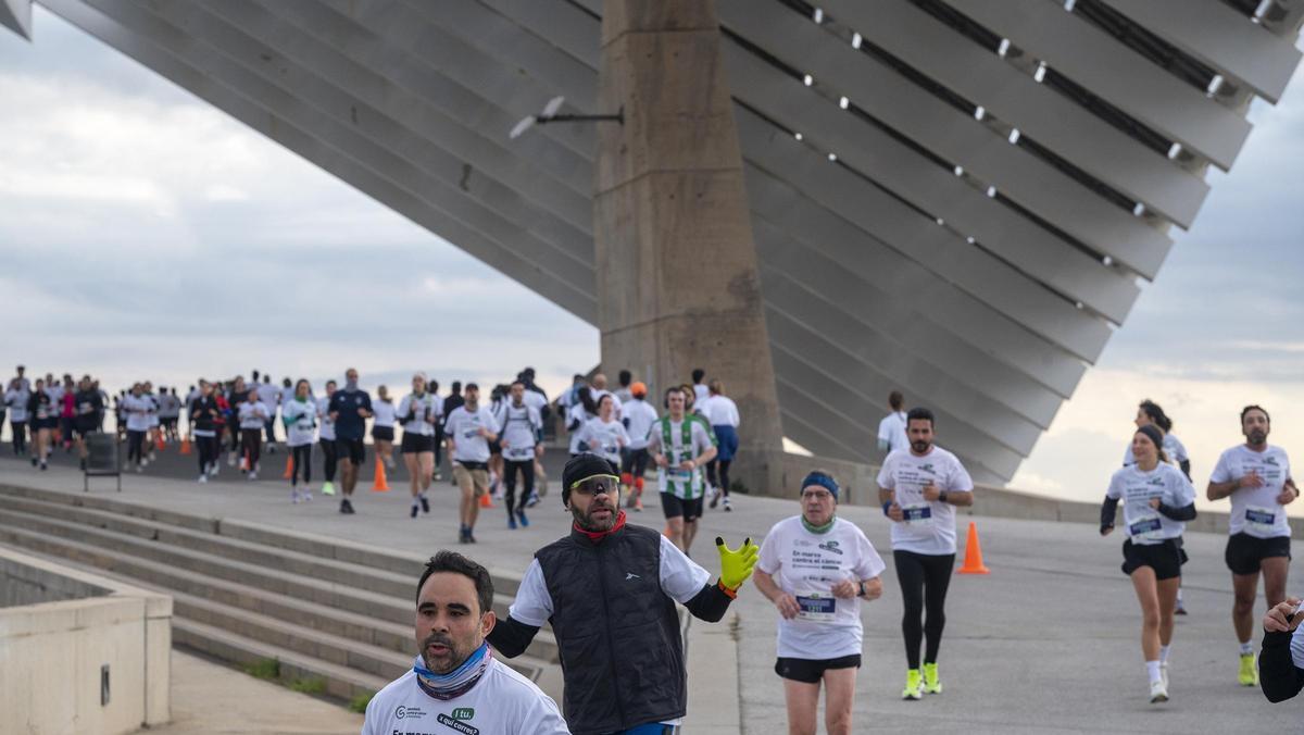 Barcelona corre contra el cáncer en el Fòrum