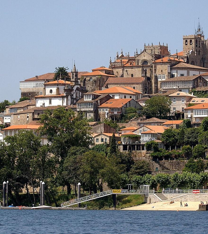 Estos son los dos únicos pueblos de Galicia que tienen catedral y que no son capital de provincia