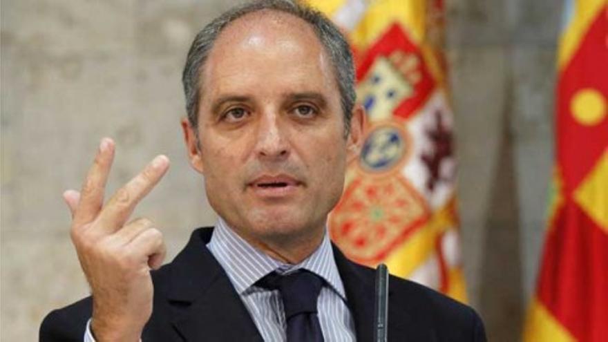 Camps dimite como presidente de la Generalitat valenciana