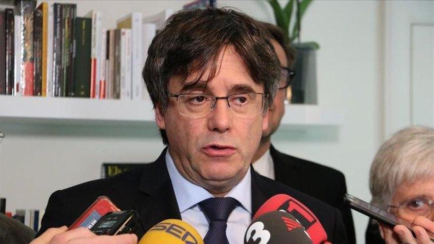 Puigdemont alega que PP y Cs piden expulsarlo de las listas europeas por &#039;odio&#039;