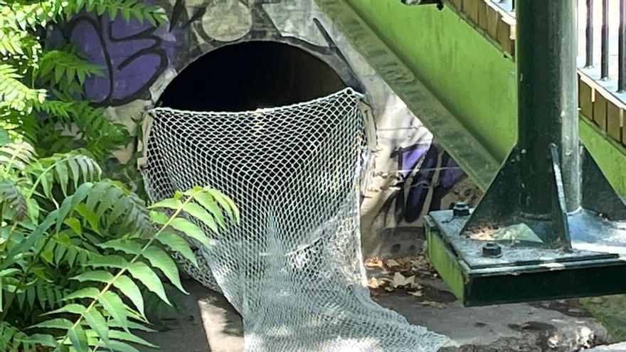 Bolsas, toallitas, colillas o compresas: el efecto de las toneladas de residuos que circulan por las tuberías de Zaragoza