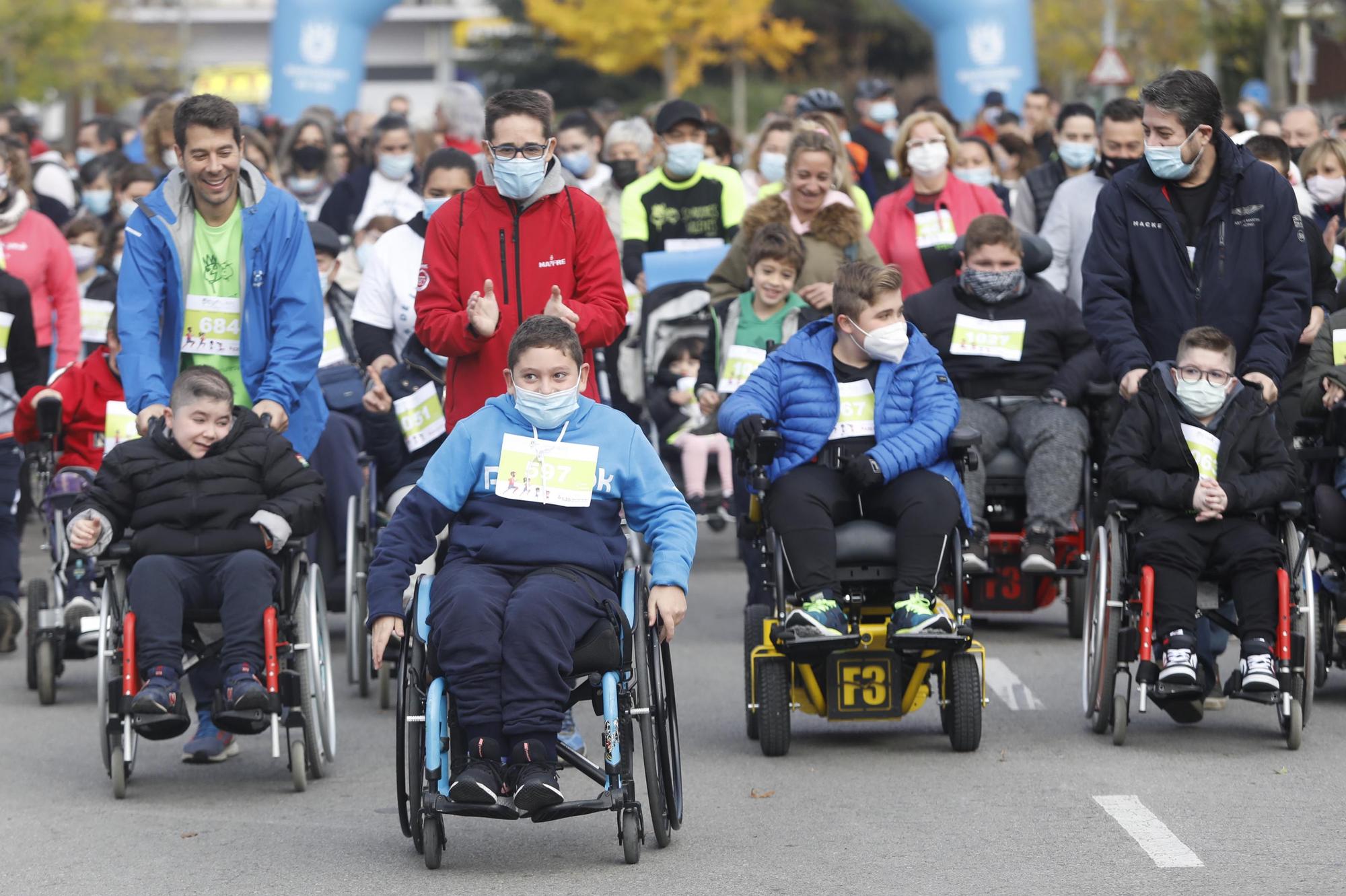 Un miler de persones participen a la 4a la Cursa Solidària per la Malaltia Duchenne