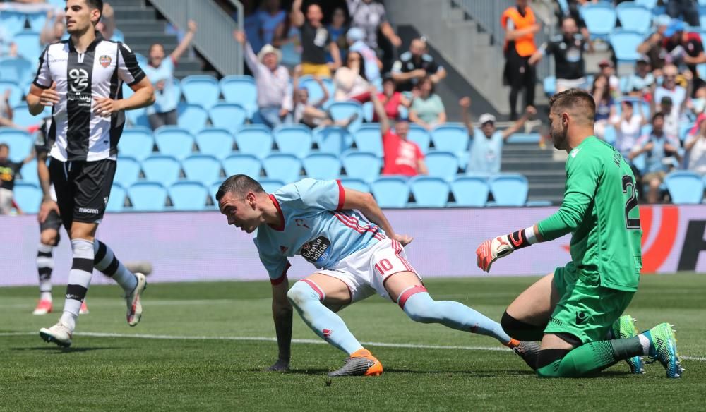 Las fotos del último partido de Liga en Balaídos entre el Celta y el Levante