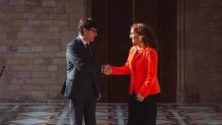Mónica García lamenta su "desafortunada" comparación entre los sueldos de los médicos y los ministros