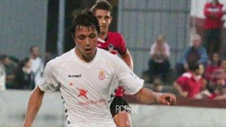 Javier Orodea, con la camiseta de la Cultural Leonesa.