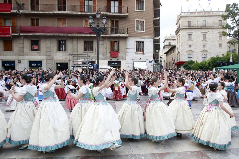 Dansà infantil a la Virgen