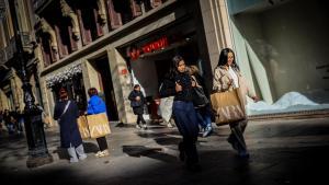 El Portal de lÀngel, este martes durante la primera jornada de rebajas