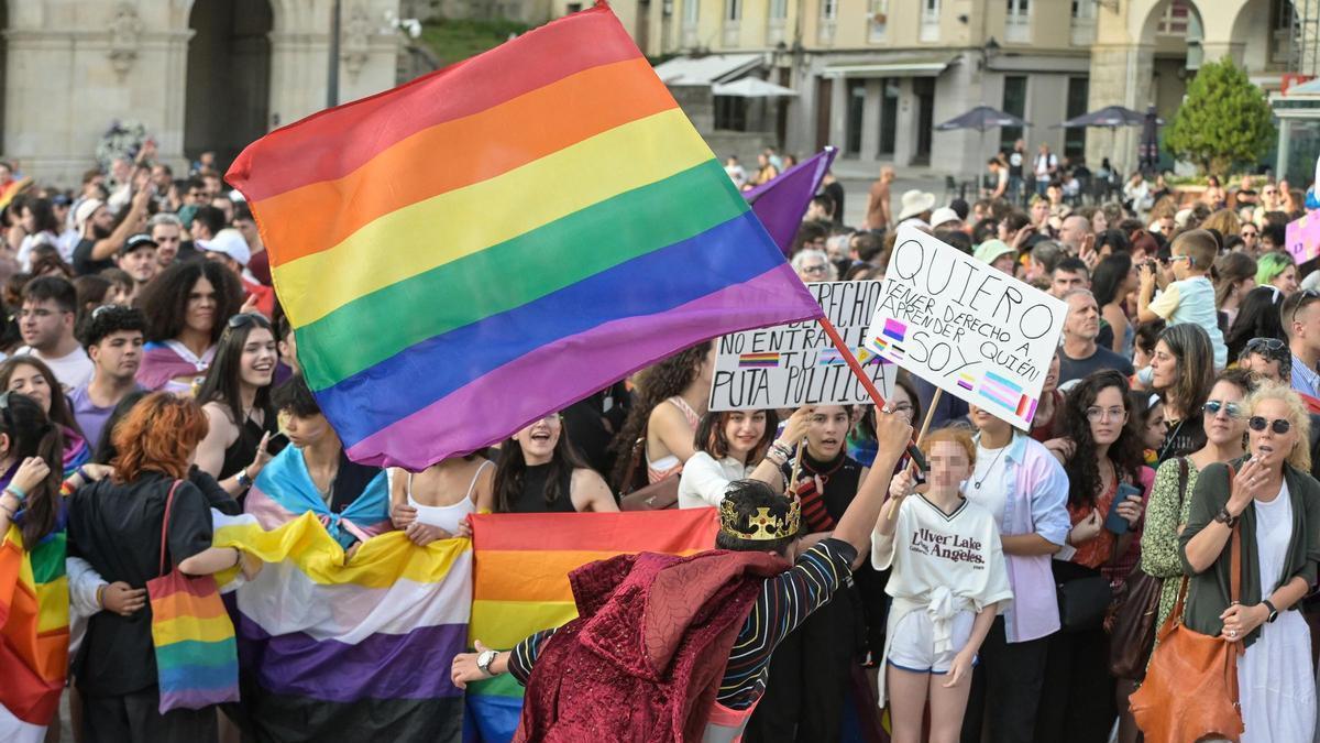 Manifestación del Orgullo LGTBIQA+ en A Coruña en 2023.