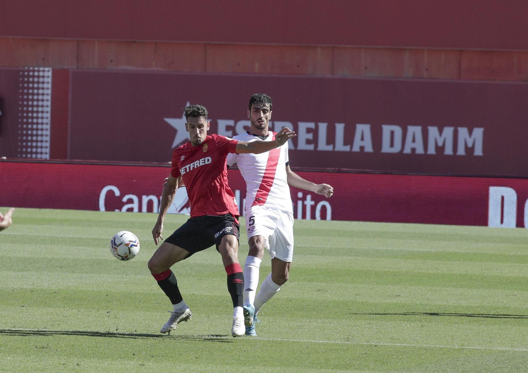 El Mallorca suspende en su estreno contra el Rayo