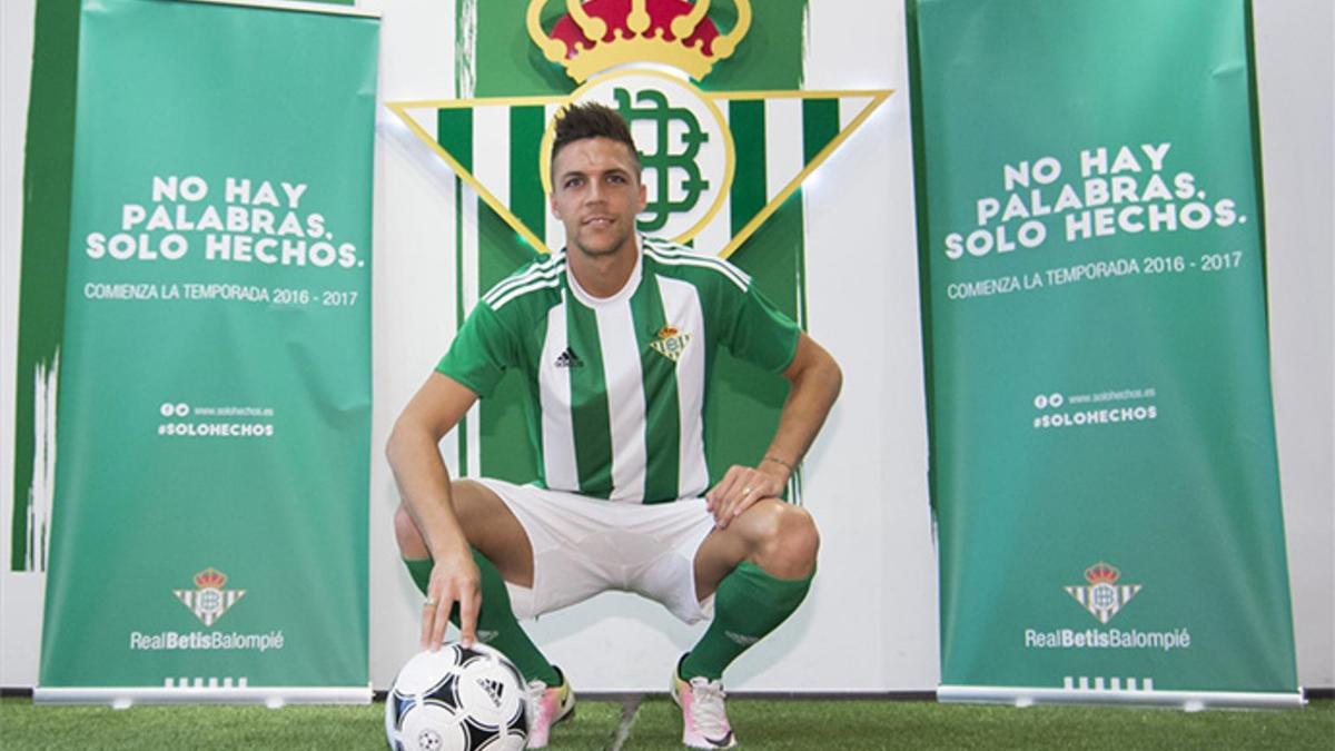 Jonas Martin, refuerzo para el centro del campo del nuevo Betis