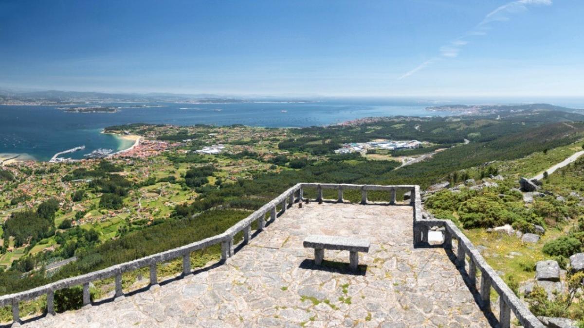 El mirador oculto en la provincia de A Coruña para ver todas las islas de Galicia