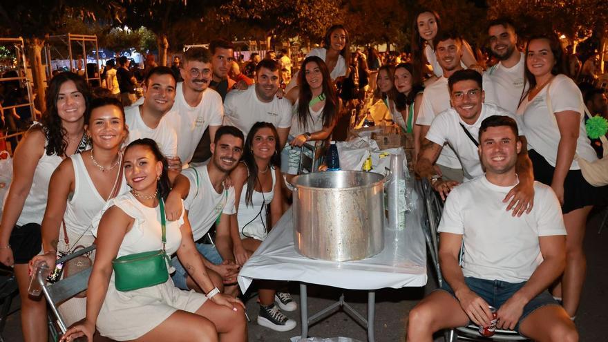 Toros, ‘tombet de bou’ y ‘ball de plaça’ en el ecuador de las fiestas de Vila-real
