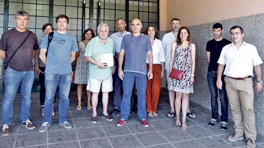 Imagen de la reunión del Cercle per a l´Educació celebrada ayer en el Madina Mayurqa.