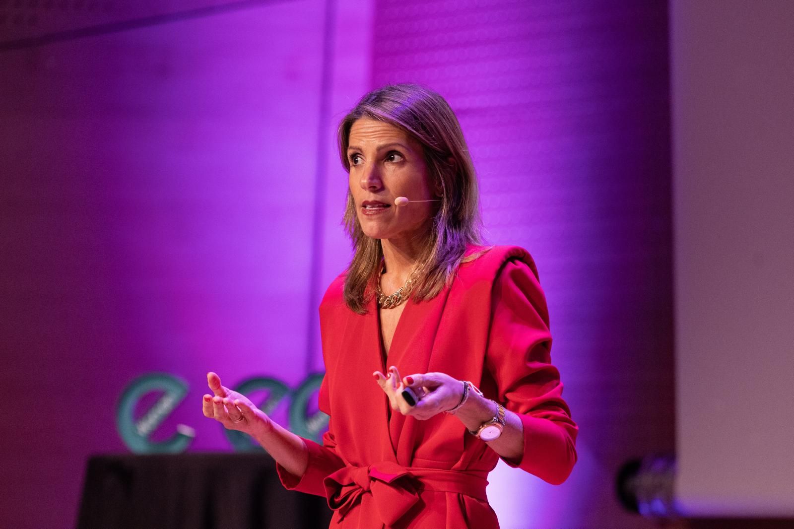 En imágenes | V edición del evento eWoman en Zaragoza
