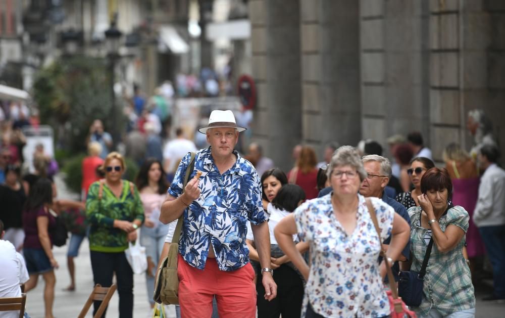 9.000 cruceristas desembarcan en A Coruña