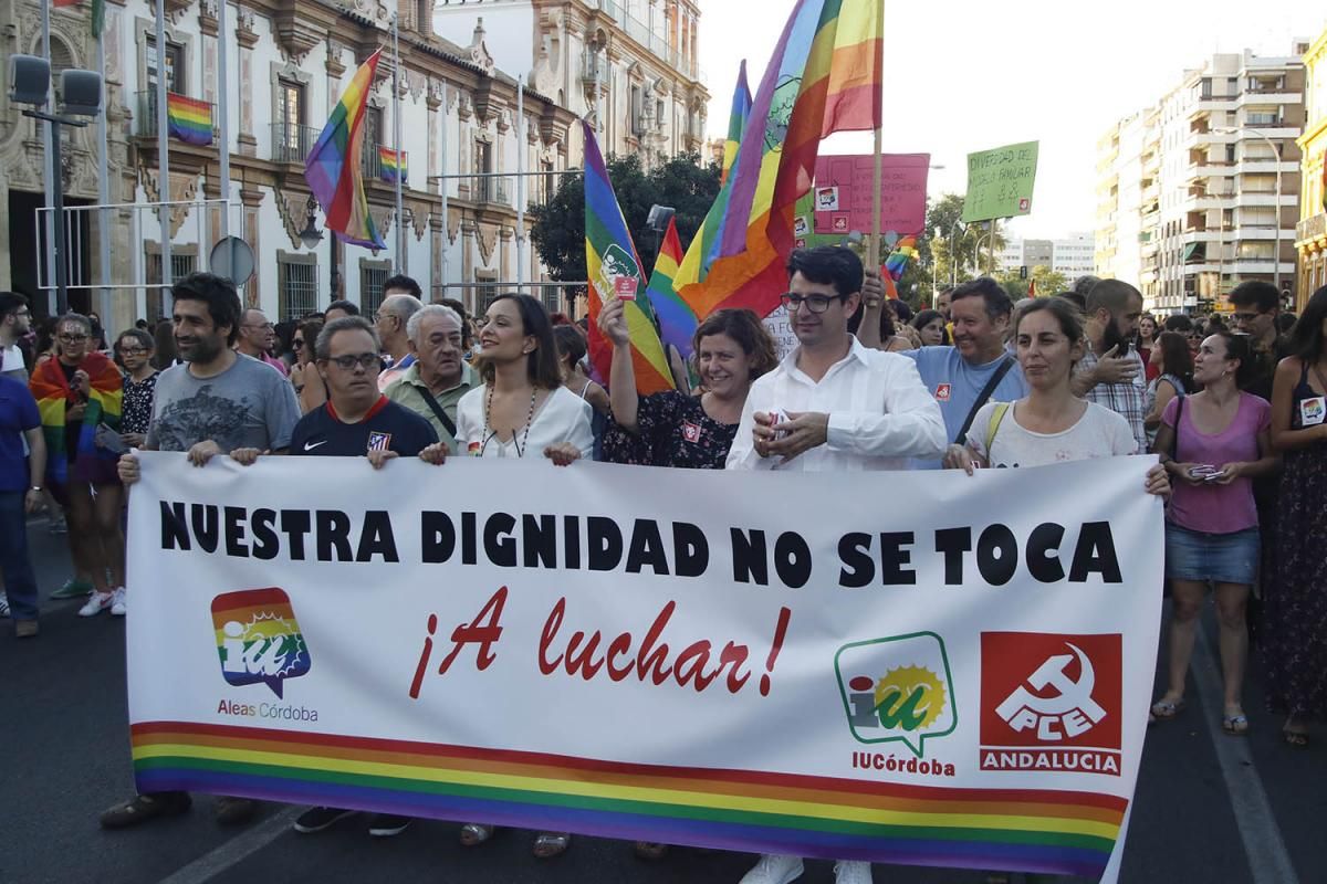 FOTOS: La fiesta del Orgullo LGTB.