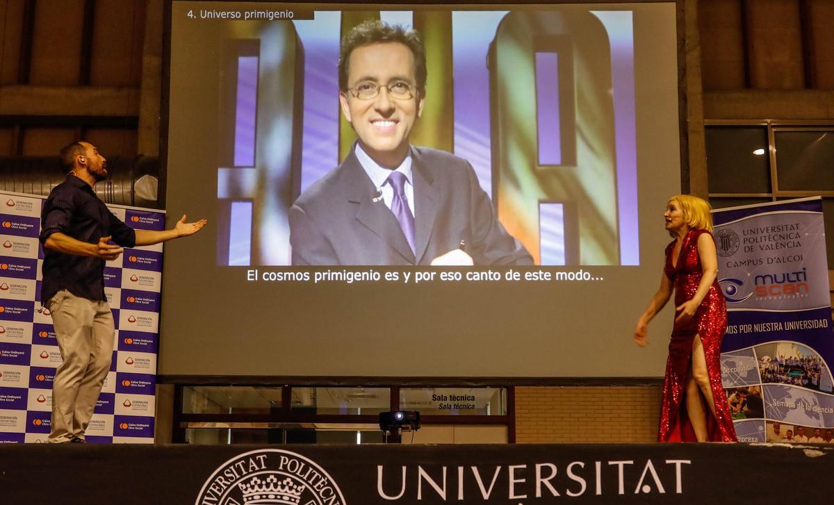 La ciencia con humor en Alcoy